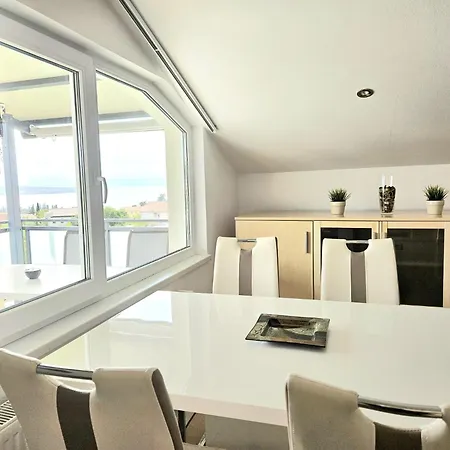 Lovely Sea View House 2 In Island Krk Διαμέρισμα *