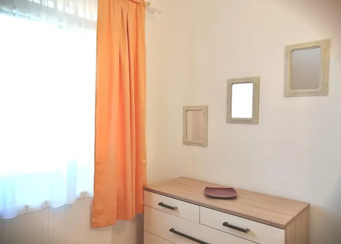 Lovely Sea View House 2 In Island Krk Apartment Malinska
